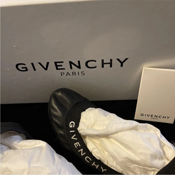 Givenchy Paris Black Millie Ballerina Flat Ballet Shoes stretchy elastic Size 37 - Picture 3 of 6